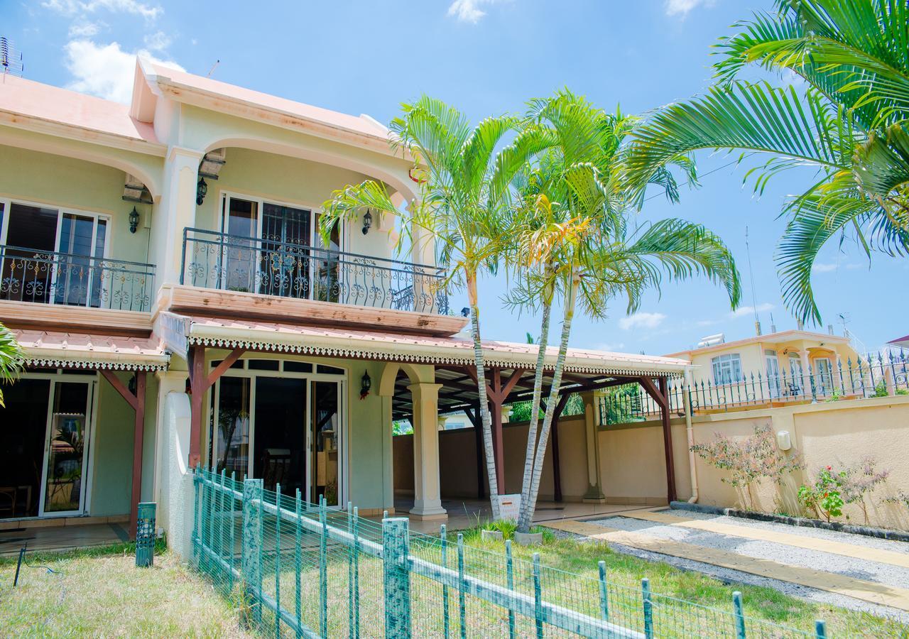 Indravilla Flic en Flac Ngoại thất bức ảnh